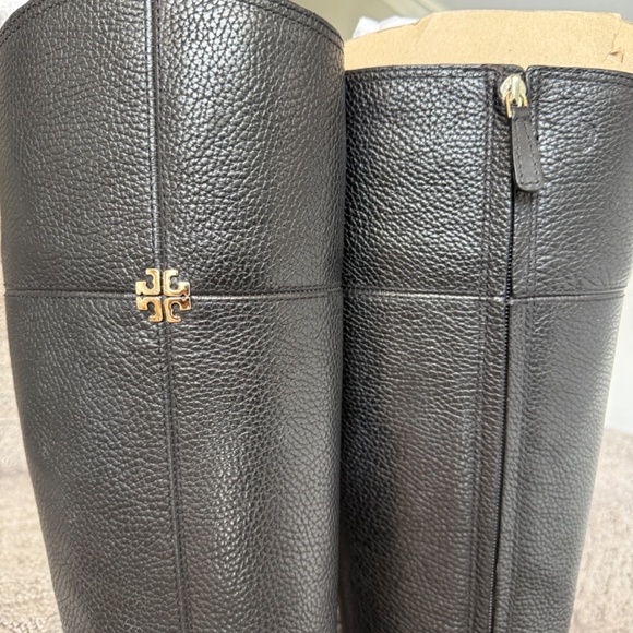 Tory Burch Jolie Riding Boots, EUC, black leather, size 9 - Picture 6 of 16
